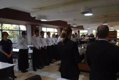 站在奢華與嚴(yán)謹(jǐn)?shù)慕粎R點(diǎn) 全球頂尖酒店管理學(xué)校的獨(dú)特體驗(yàn)